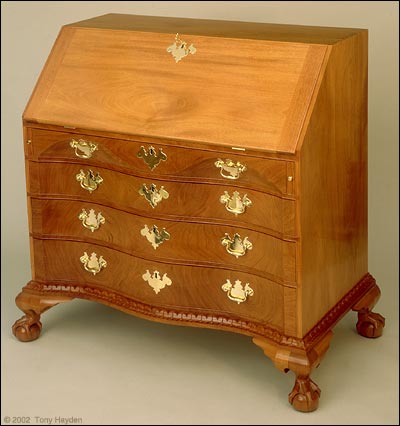 Tony Hayden Furniture and Design, Serpentine Front Slant Top Desk, chosen from several examples of pieces from the furniture collections of the Metropolitan Museum of Art in New York and the Museum of Fine Art in Boston